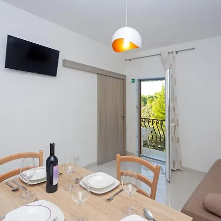Apartment In City Centar