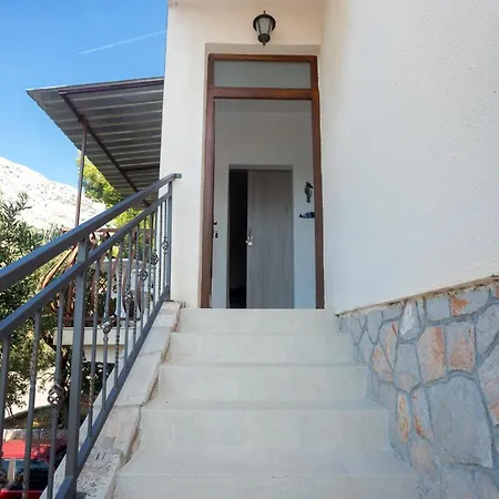Apartment In City Centar