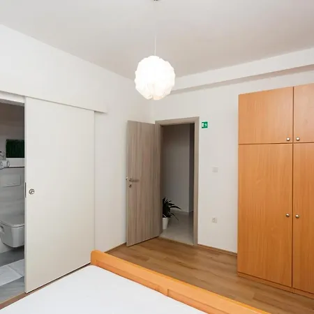 Apartment In City Centar * Ivan Dolac