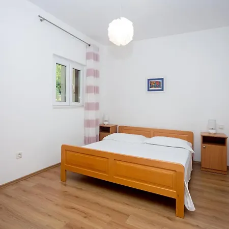 Appartamento Apartment In City Centar Ivan Dolac